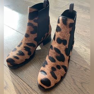 Brand New  Christian Louboutin Marchacroche Flat Pony Leopard Boots
